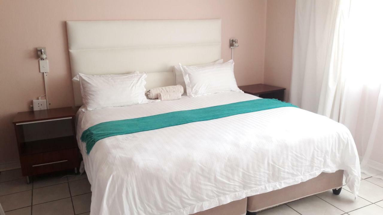 Beverly Corner Lodge Matatiele Ngoại thất bức ảnh