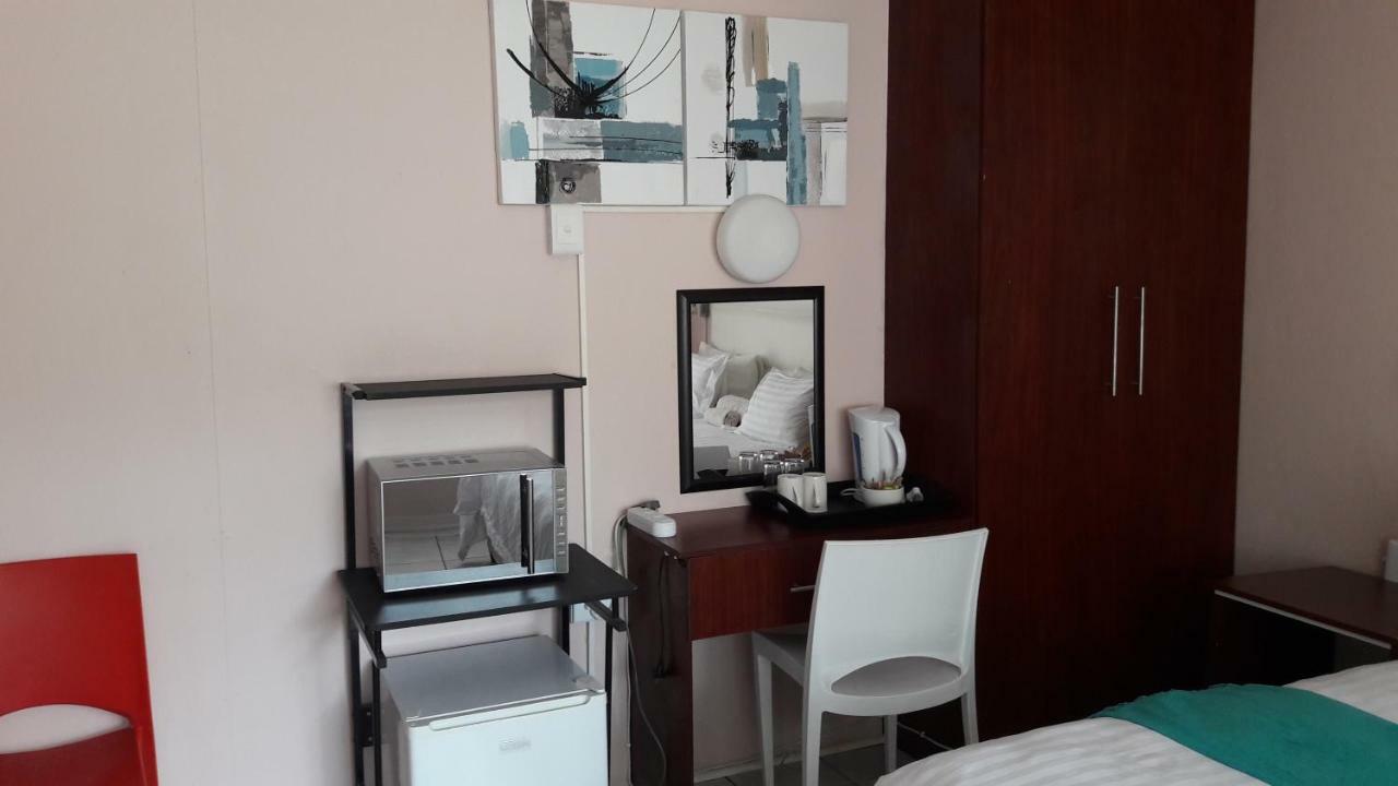 Beverly Corner Lodge Matatiele Ngoại thất bức ảnh