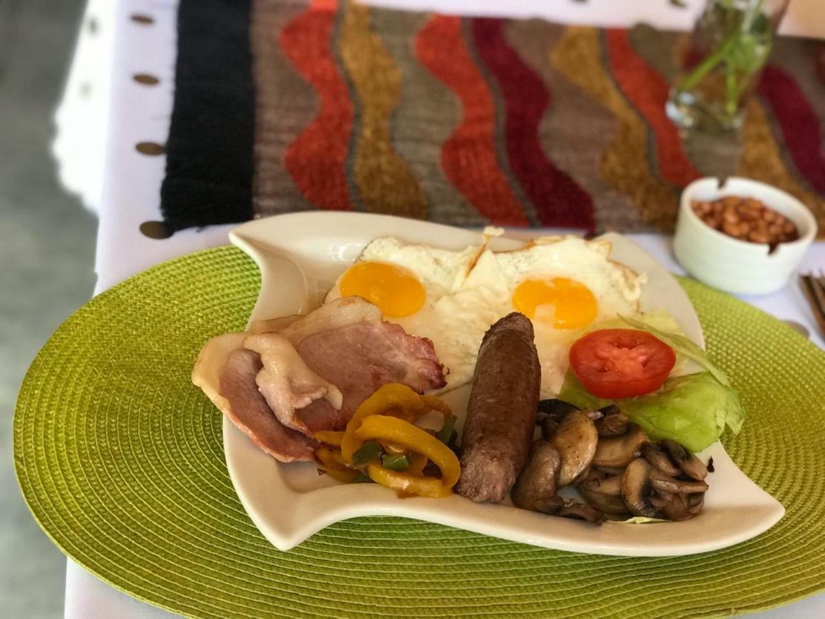 Beverly Corner Lodge Matatiele Ngoại thất bức ảnh