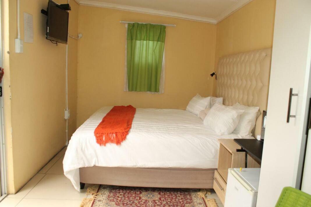 Beverly Corner Lodge Matatiele Ngoại thất bức ảnh
