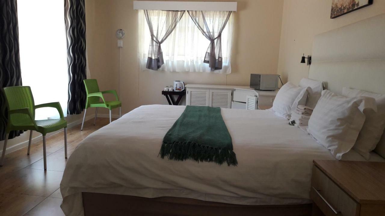 Beverly Corner Lodge Matatiele Ngoại thất bức ảnh